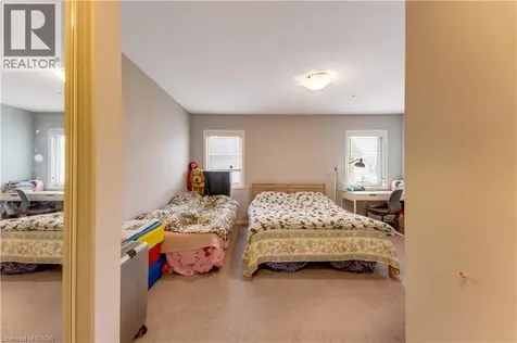 71 Glenvista Drive Kitchener ON N2R 0E3