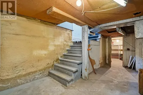 178 Nelson Street East Hawkesbury ON K6A 1L8