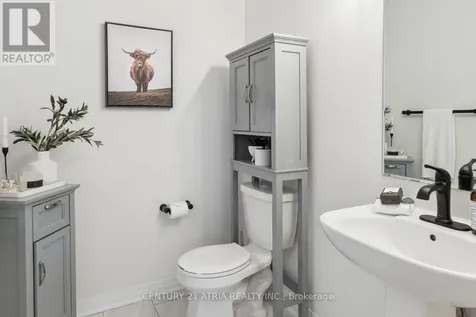1148 Dragonfly Avenue Pickering ON L1X 0H5