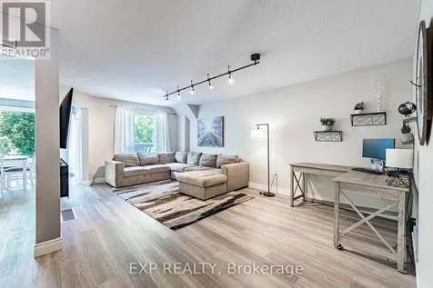 63 Wood Grove Crescent Cambridge ON N1T 2A1