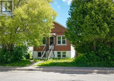 454 Melvin Avenue Sudbury ON P3C 4X4