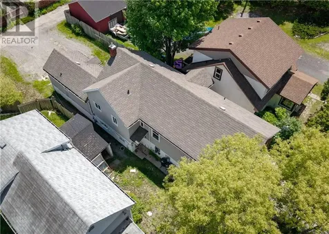 454 Melvin Avenue Sudbury ON P3C 4X4