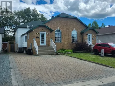 3637 Keith Avenue Chelmsford ON P0M 1L0