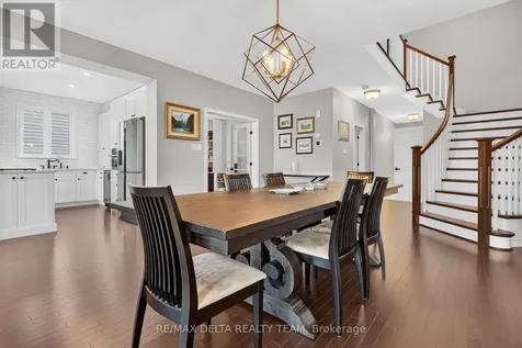 2834 Grand Canal Street Ottawa ON K2J 6E4