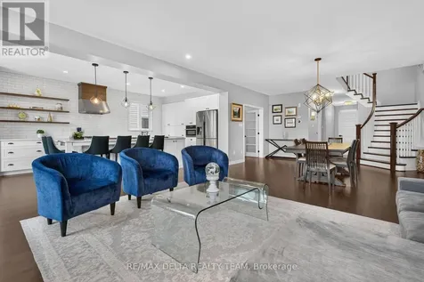 2834 Grand Canal Street Ottawa ON K2J 6E4