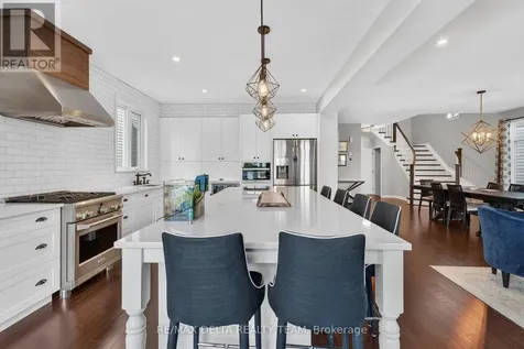 2834 Grand Canal Street Ottawa ON K2J 6E4