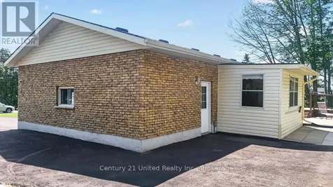 622 Brick Road Selwyn ON K0L 1T0