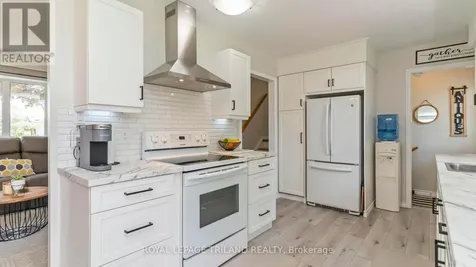 7 Stirling Crescent St. Thomas ON N5P 3R4