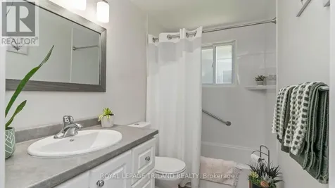 7 Stirling Crescent St. Thomas ON N5P 3R4