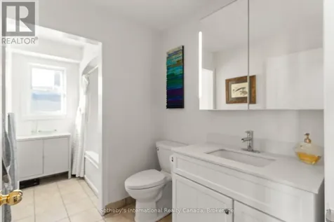 604 Champlain Road Tiny ON L9M 0C2