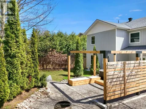 604 Champlain Road Tiny ON L9M 0C2