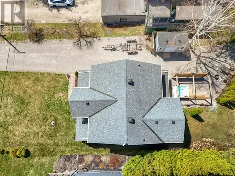 604 Champlain Road Tiny ON L9M 0C2