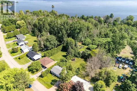 770 Mcguire Street Petawawa ON K8A 7C5