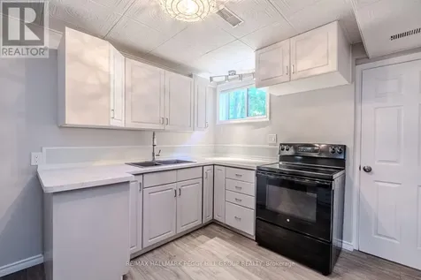 828 Dominion Avenue Midland ON L4R 1S7