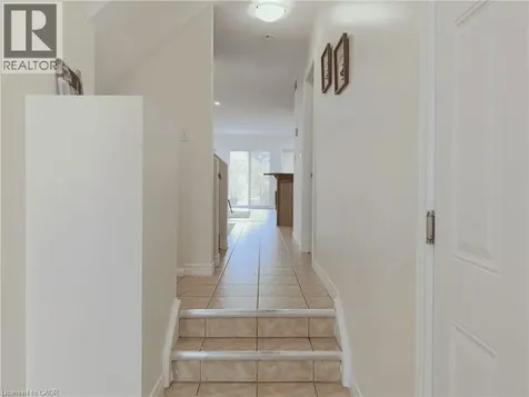 78 Colton Circle Kitchener ON N2A 4K4