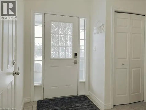 78 Colton Circle Kitchener ON N2A 4K4