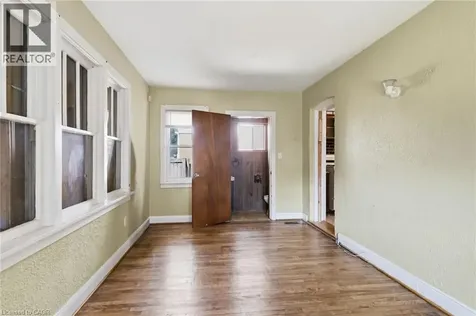 53 Albert Street Welland ON L3B 4L3