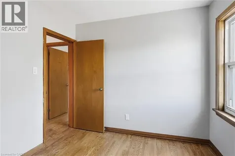 53 Albert Street Welland ON L3B 4L3