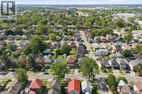53 Albert Street Welland ON L3B 4L3