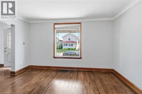 53 Albert Street Welland ON L3B 4L3