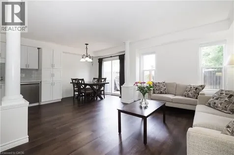 14 Donnenwerth Drive Kitchener ON N2E 3X3