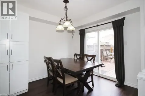 14 Donnenwerth Drive Kitchener ON N2E 3X3