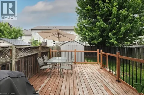 14 Donnenwerth Drive Kitchener ON N2E 3X3