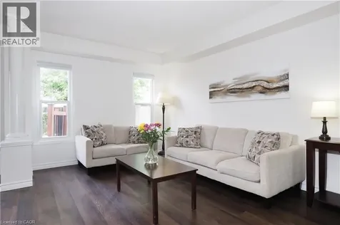 14 Donnenwerth Drive Kitchener ON N2E 3X3