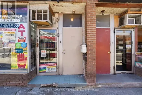 1479 Eglinton Avenue West Toronto (oakwood Village) ON M6E 2G6