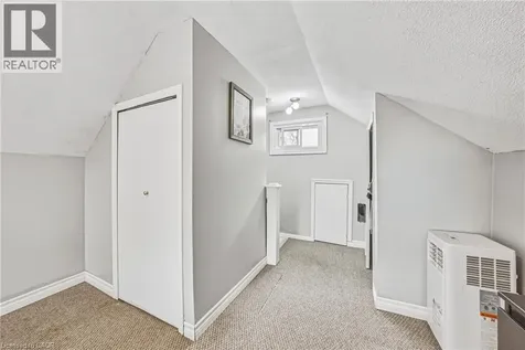 161 Ivon Avenue Hamilton ON L8H 5S7