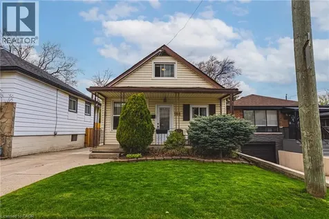 161 Ivon Avenue Hamilton ON L8H 5S7