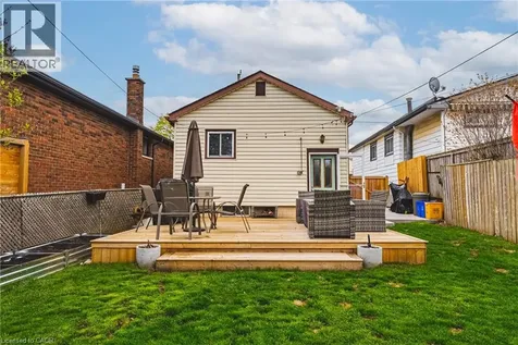161 Ivon Avenue Hamilton ON L8H 5S7