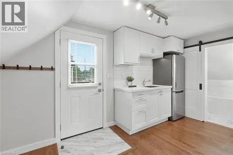 410 Beach Boulevard Hamilton ON L8H 6W7