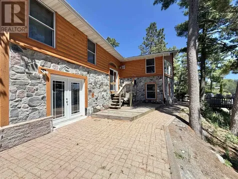 543A Reef Point Road Fort Frances ON P9A 3M3
