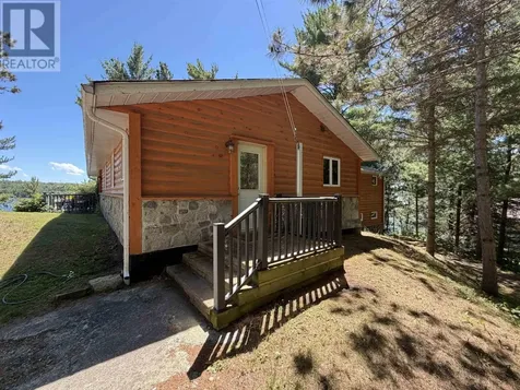 543A Reef Point Road Fort Frances ON P9A 3M3