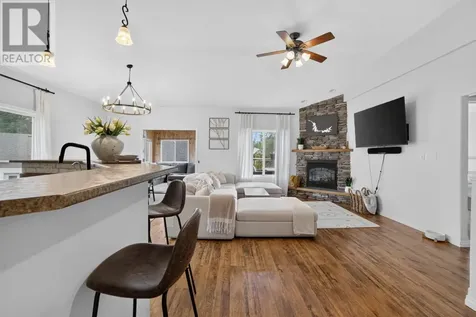 1221 River Drive Kenora ON P9N 1K7