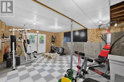 1221 River Drive Kenora ON P9N 1K7