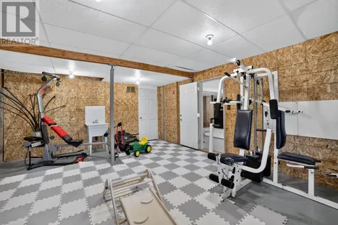 1221 River Drive Kenora ON P9N 1K7
