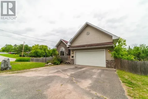 1221 River Drive Kenora ON P9N 1K7