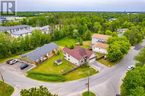 1221 River Drive Kenora ON P9N 1K7