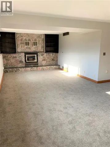 124 Paddock Road Wallaceburg ON N8A 4Y3
