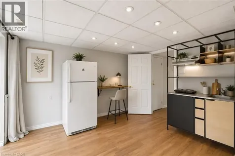 30 Green Valley Drive Kitchener ON N2P 1G8