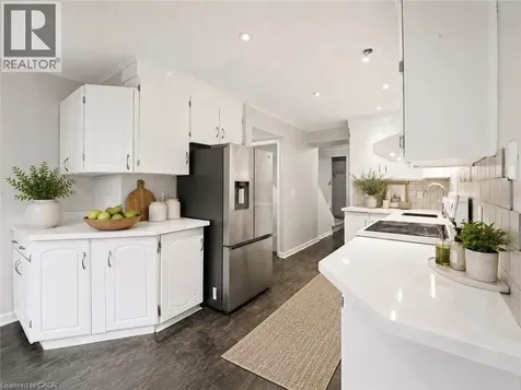 30 Green Valley Drive Kitchener ON N2P 1G8