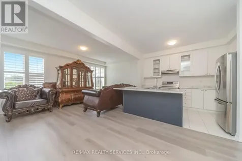 69 Kirkwood Way Barrie ON L9J 0K7