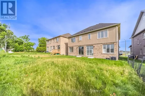 69 Kirkwood Way Barrie ON L9J 0K7