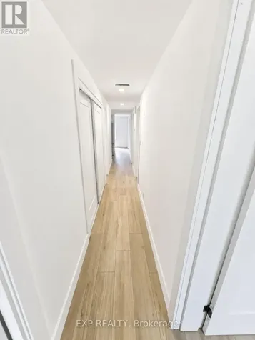428 Hatfield Crescent Ottawa ON K1E 1M8