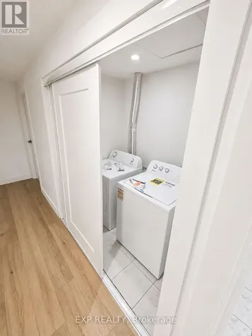 428 Hatfield Crescent Ottawa ON K1E 1M8