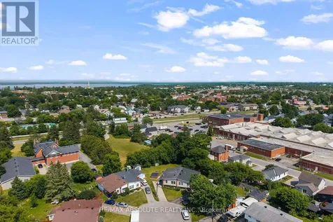 20 Sullivan Crescent Arnprior ON K7S 2Y1