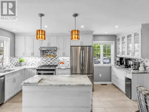 710 Spring Gardens Road Burlington (bayview) ON L7T 4K7