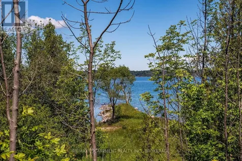 165 Wilson Drive Georgian Bluffs ON N0H 2T0